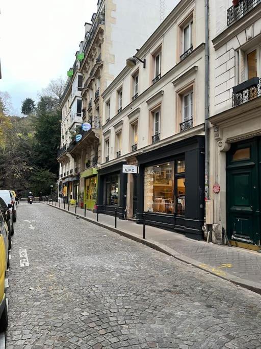 Apartmán Montmartre Joli 2 Pieces Au Pied Du Sacre Coeur Paříž Exteriér fotografie