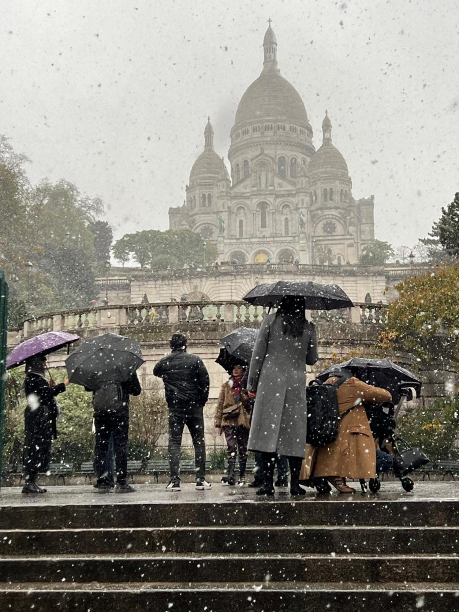 Apartmán Montmartre Joli 2 Pieces Au Pied Du Sacre Coeur Paříž Exteriér fotografie