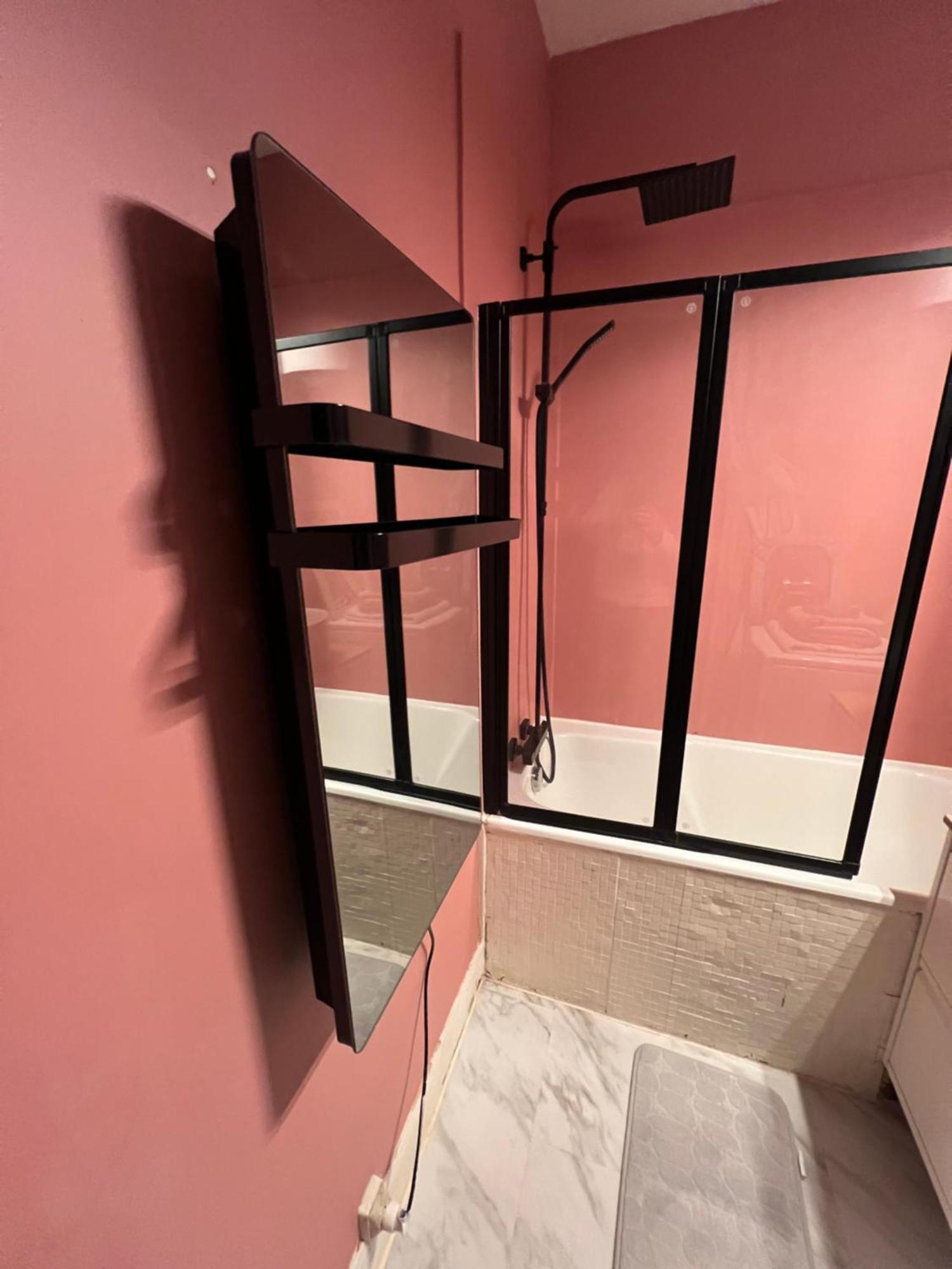 Apartmán Montmartre Joli 2 Pieces Au Pied Du Sacre Coeur Paříž Exteriér fotografie